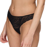 Marie Jo Aven Brief